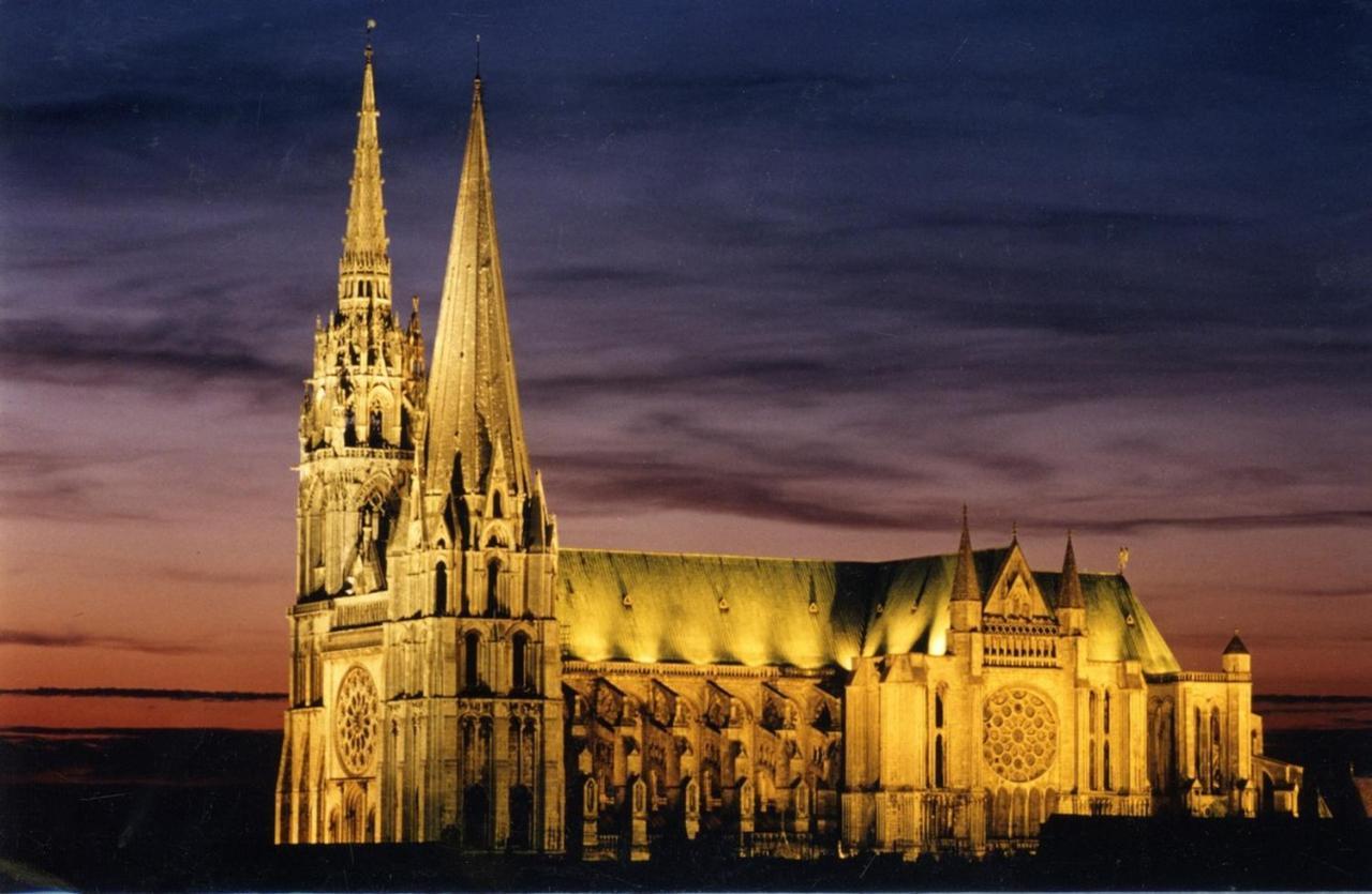 Le Parvis Bed & Breakfast Chartres Luaran gambar